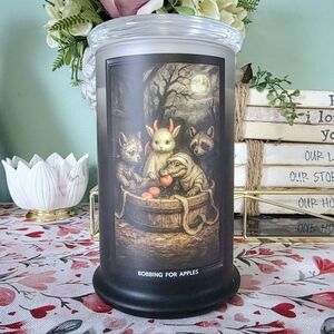 Kringle Halloween Bobbing For Apples Soy Candle